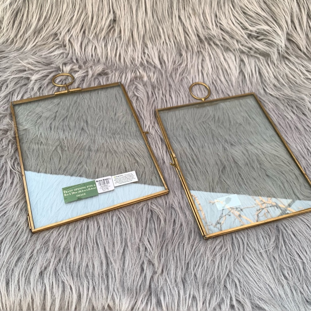 Gold floating Madam Stoltz double glass hanging photo frame x2 pc new with tag
